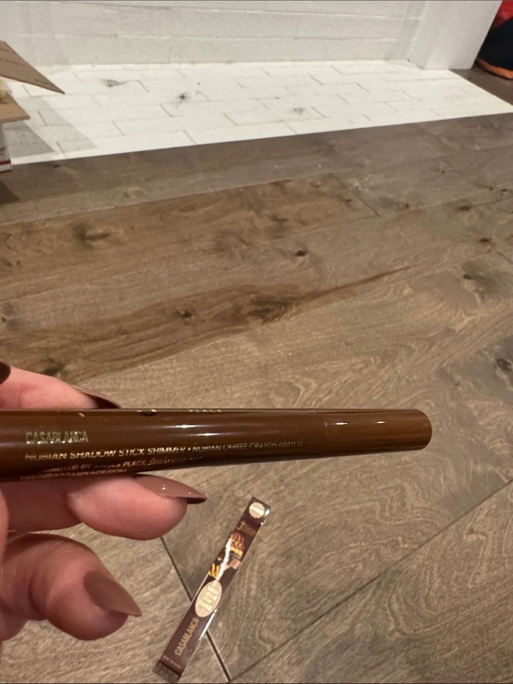 NWT Juvia’s Place Nubian Shadow Stick Shimmer - Casablanca Shimmery Brown